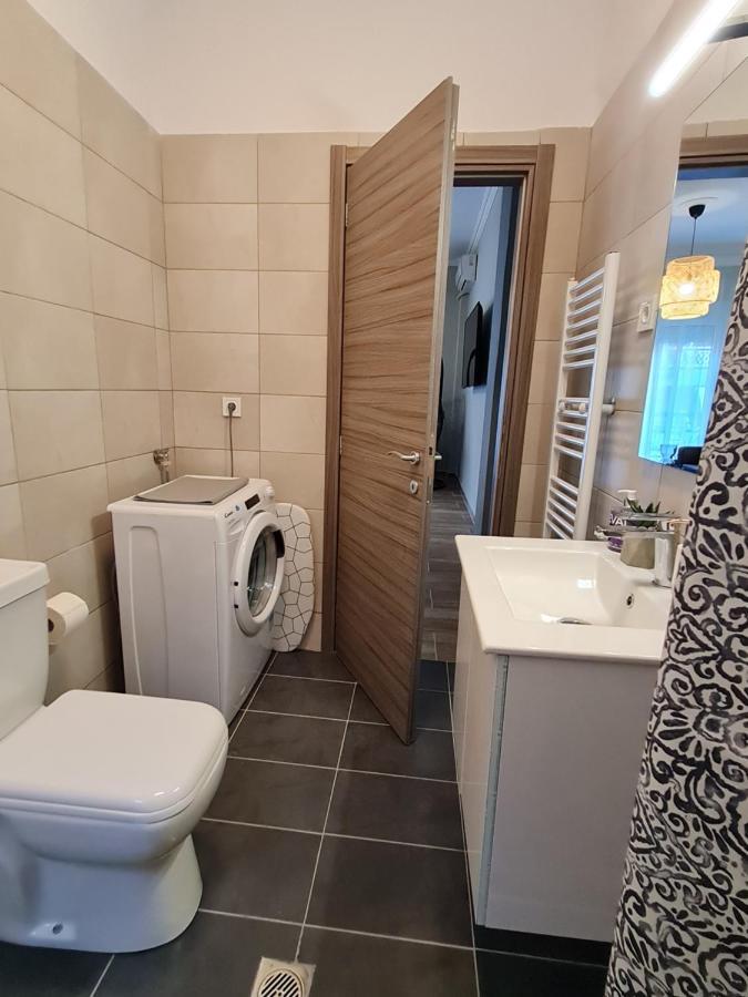 Trikala Easy Living B3 Kai B4 Apartamento Exterior foto